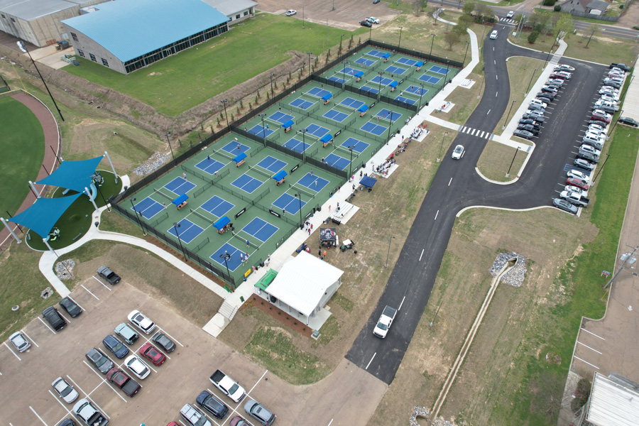 An aerial view of a pickleball court.