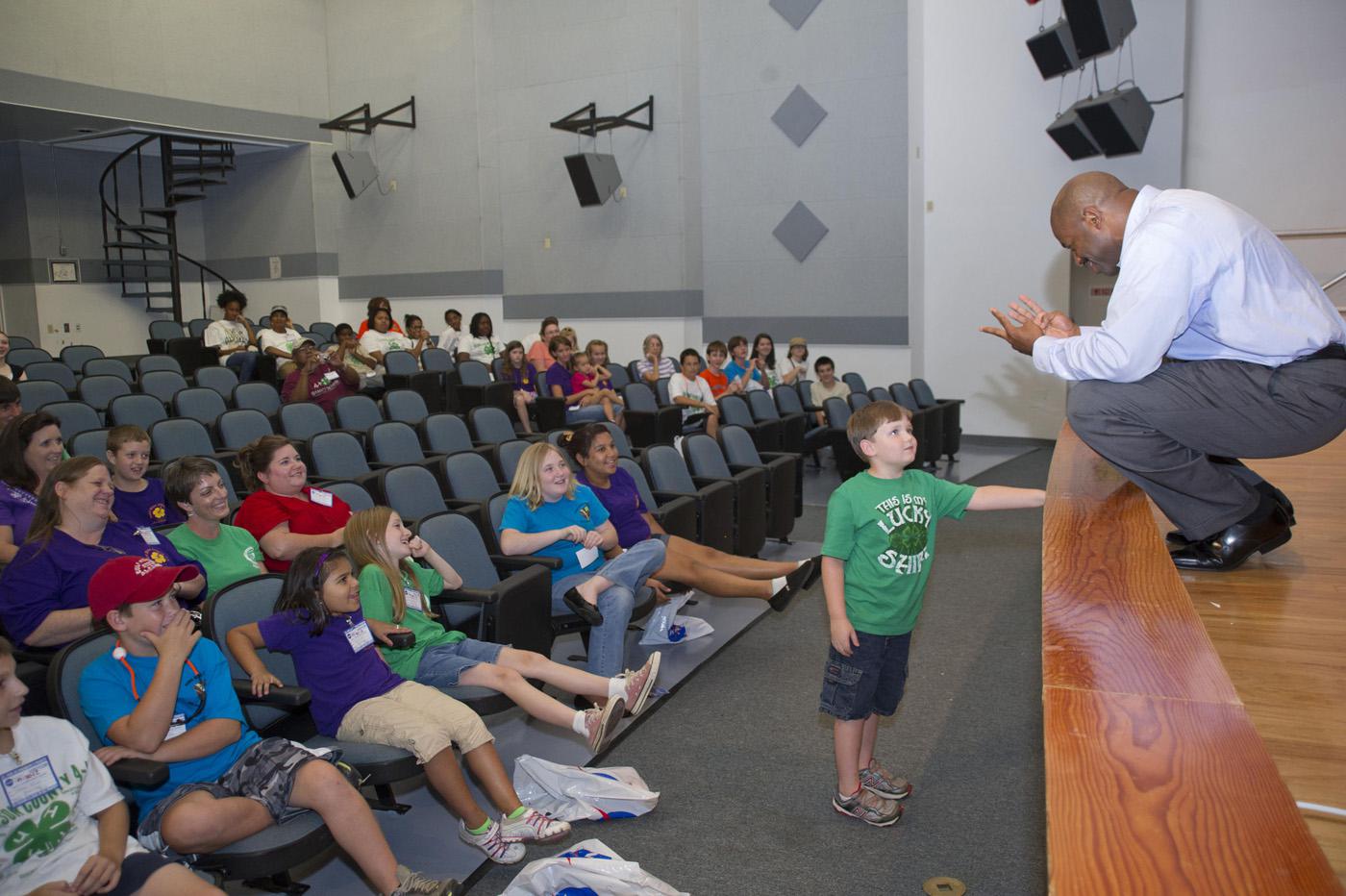 NASA associate administrator for education and former astronaut Leland Melvin spoke to Mississippi 4-H Summer of Innovation participants at a Stennis Space Center event on July 30, 2012. (Photo courtesy of NASA)